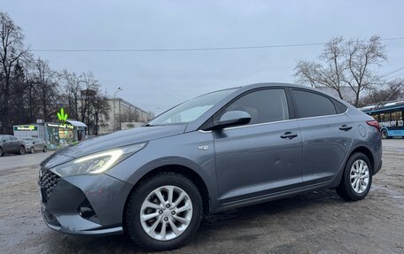 Hyundai Solaris II рестайлинг, 2020 год, 1 700 000 рублей, 8 фотография