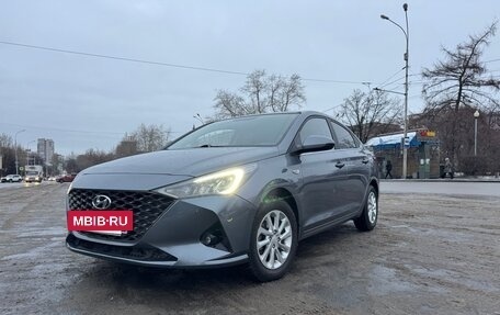 Hyundai Solaris II рестайлинг, 2020 год, 1 700 000 рублей, 5 фотография