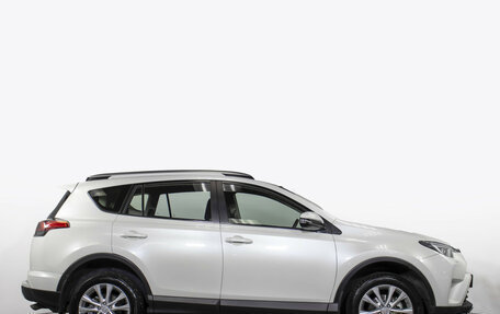 Toyota RAV4, 2017 год, 2 625 000 рублей, 4 фотография