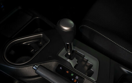 Toyota RAV4, 2017 год, 2 625 000 рублей, 15 фотография