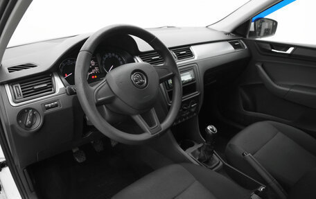 Skoda Rapid I, 2019 год, 945 000 рублей, 7 фотография