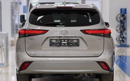 Toyota Highlander, 2025 год, 5 890 000 рублей, 6 фотография