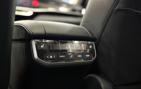 Toyota Highlander, 2025 год, 5 890 000 рублей, 19 фотография