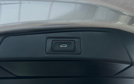 Toyota RAV4, 2025 год, 4 390 000 рублей, 21 фотография