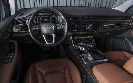 Audi Q7, 2021 год, 7 632 000 рублей, 16 фотография