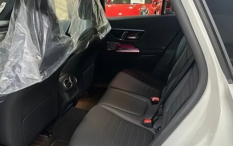 Mercedes-Benz GLC, 2025 год, 7 фотография