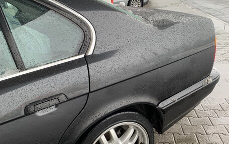 BMW 5 серия, 1990 год, 290 000 рублей, 6 фотография