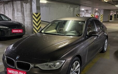 BMW 3 серия, 2013 год, 1 400 000 рублей, 3 фотография