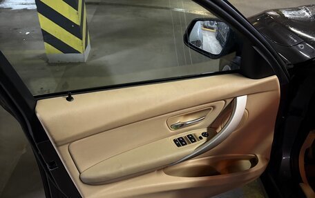 BMW 3 серия, 2013 год, 1 400 000 рублей, 11 фотография