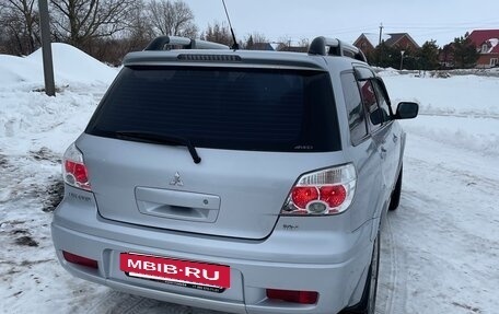 Mitsubishi Outlander III рестайлинг 3, 2007 год, 1 100 000 рублей, 4 фотография