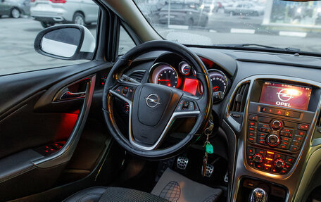 Opel Astra J, 2011 год, 685 000 рублей, 11 фотография