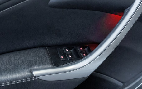 Opel Astra J, 2011 год, 685 000 рублей, 10 фотография