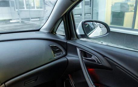 Opel Astra J, 2011 год, 685 000 рублей, 24 фотография