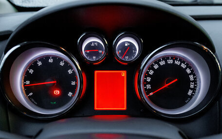 Opel Astra J, 2011 год, 685 000 рублей, 18 фотография