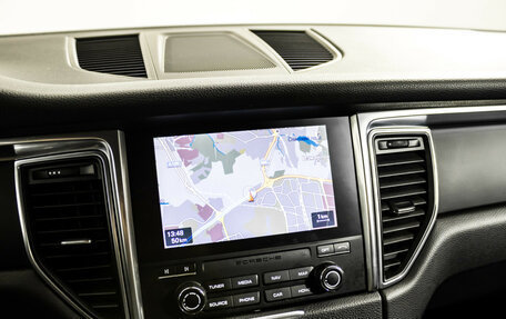 Porsche Macan I рестайлинг, 2017 год, 2 998 000 рублей, 15 фотография