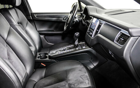 Porsche Macan I рестайлинг, 2017 год, 2 998 000 рублей, 12 фотография