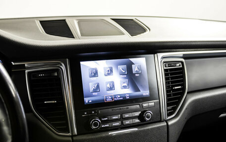 Porsche Macan I рестайлинг, 2017 год, 2 998 000 рублей, 18 фотография