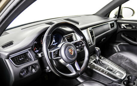 Porsche Macan I рестайлинг, 2017 год, 2 998 000 рублей, 24 фотография