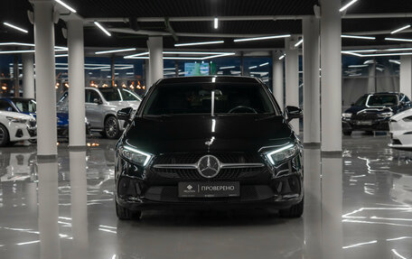 Mercedes-Benz A-Класс, 2018 год, 2 660 000 рублей, 3 фотография