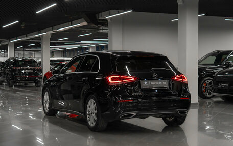 Mercedes-Benz A-Класс, 2018 год, 2 660 000 рублей, 5 фотография