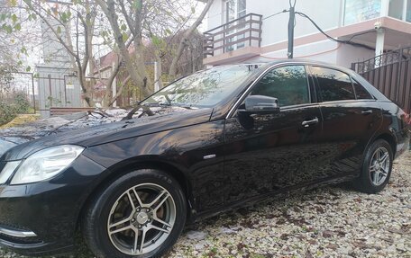 Mercedes-Benz E-Класс, 2011 год, 1 449 000 рублей, 6 фотография