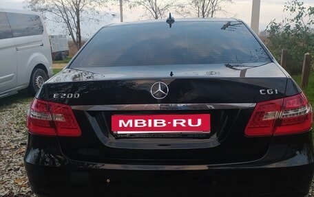 Mercedes-Benz E-Класс, 2011 год, 1 449 000 рублей, 11 фотография