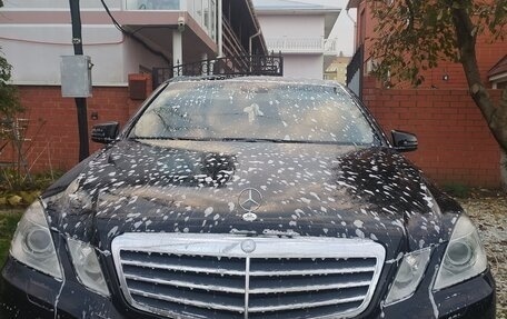 Mercedes-Benz E-Класс, 2011 год, 1 449 000 рублей, 10 фотография