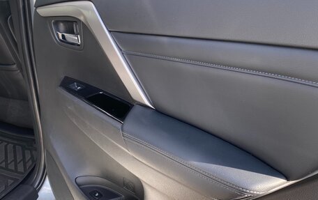 Mitsubishi Pajero Sport III рестайлинг, 2021 год, 3 465 000 рублей, 22 фотография