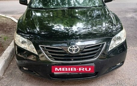Toyota Camry, 2006 год, 1 320 000 рублей, 2 фотография