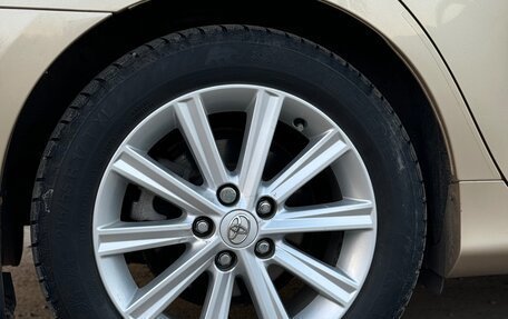 Toyota Camry, 2012 год, 2 050 000 рублей, 3 фотография