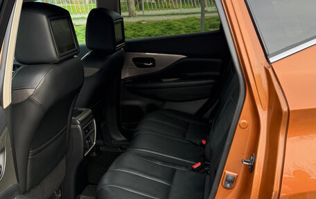 Nissan Murano, 2016 год, 2 000 000 рублей, 21 фотография