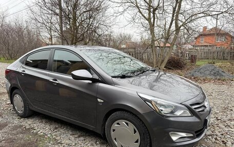 Hyundai Solaris II рестайлинг, 2016 год, 1 100 000 рублей, 10 фотография