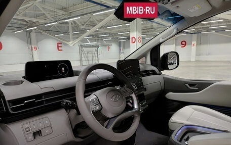 Hyundai Staria, 2021 год, 4 799 000 рублей, 20 фотография