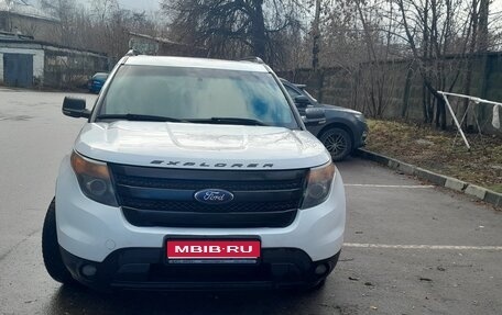 Ford Explorer VI, 2013 год, 1 900 000 рублей, 1 фотография