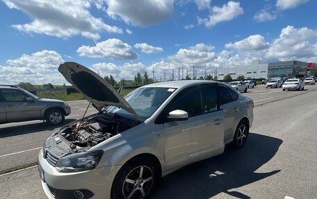 Volkswagen Polo VI (EU Market), 2012 год, 650 000 рублей, 1 фотография