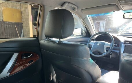 Toyota Camry, 2011 год, 1 290 000 рублей, 10 фотография