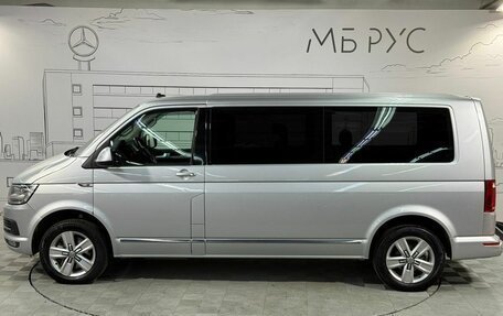 Volkswagen Multivan T6 рестайлинг, 2018 год, 3 700 000 рублей, 10 фотография