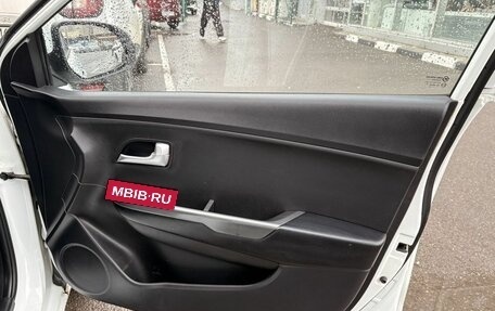 KIA Rio III рестайлинг, 2012 год, 689 000 рублей, 15 фотография