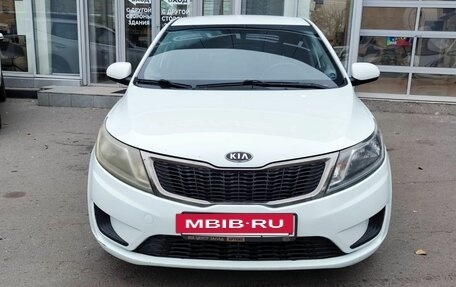 KIA Rio III рестайлинг, 2012 год, 689 000 рублей, 2 фотография