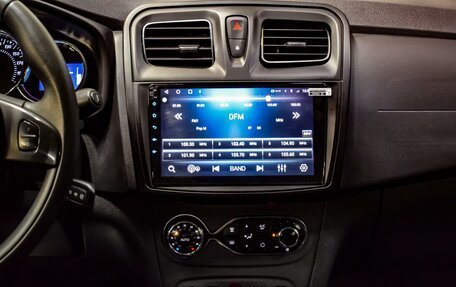 Renault Sandero II рестайлинг, 2018 год, 920 000 рублей, 14 фотография