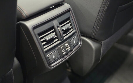 Subaru Forester, 2025 год, 7 500 000 рублей, 26 фотография