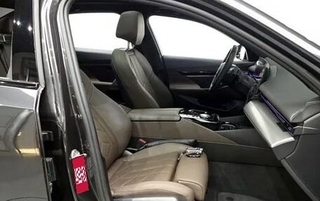 BMW 5 серия, 2023 год, 6 000 000 рублей, 8 фотография