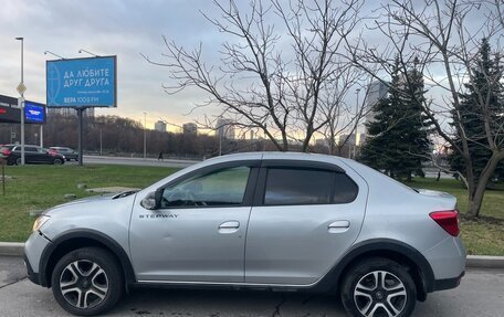 Renault Logan II, 2022 год, 1 250 000 рублей, 2 фотография