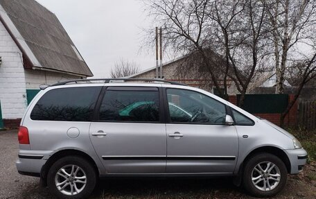 Volkswagen Sharan I рестайлинг, 2005 год, 470 000 рублей, 5 фотография