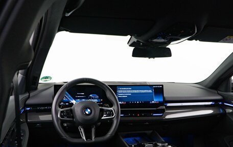 BMW 5 серия, 2023 год, 7 589 050 рублей, 6 фотография