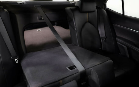 Toyota Camry, 2019 год, 2 850 000 рублей, 25 фотография