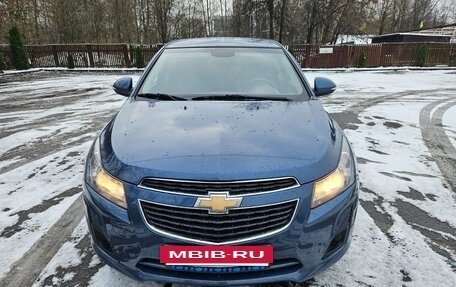 Chevrolet Cruze II, 2014 год, 870 000 рублей, 4 фотография