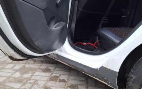 Hyundai Solaris II рестайлинг, 2018 год, 600 000 рублей, 10 фотография