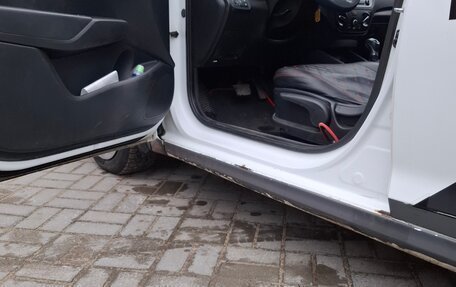 Hyundai Solaris II рестайлинг, 2018 год, 600 000 рублей, 11 фотография