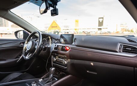 Mazda 6, 2017 год, 2 500 000 рублей, 13 фотография